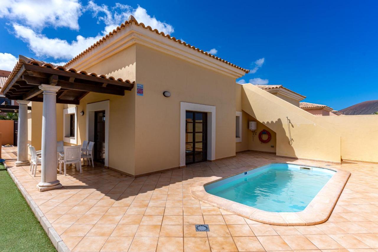 Villa Serenity Private Pool Corralejo By Holidays Home Экстерьер фото