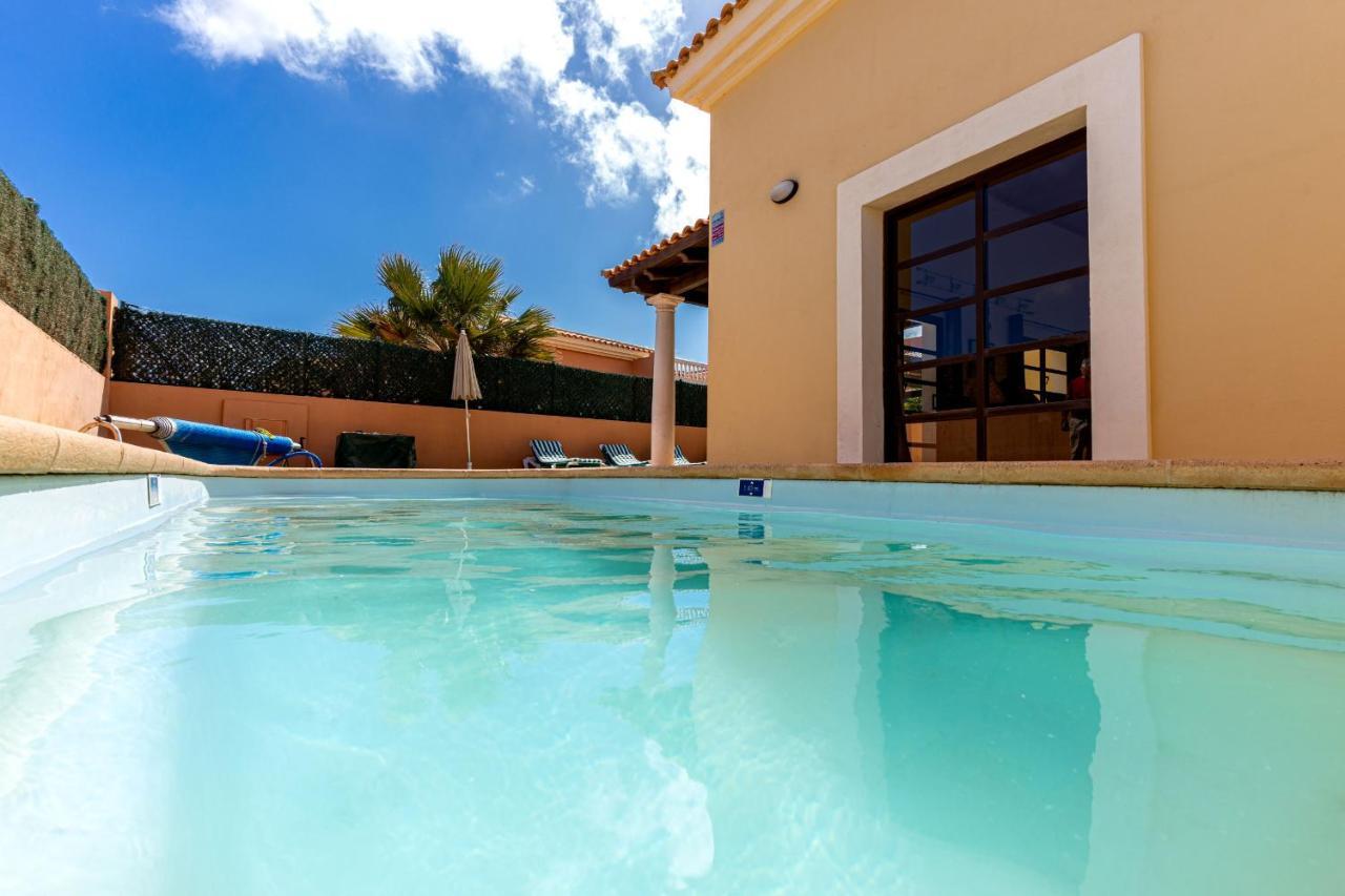 Villa Serenity Private Pool Corralejo By Holidays Home Экстерьер фото
