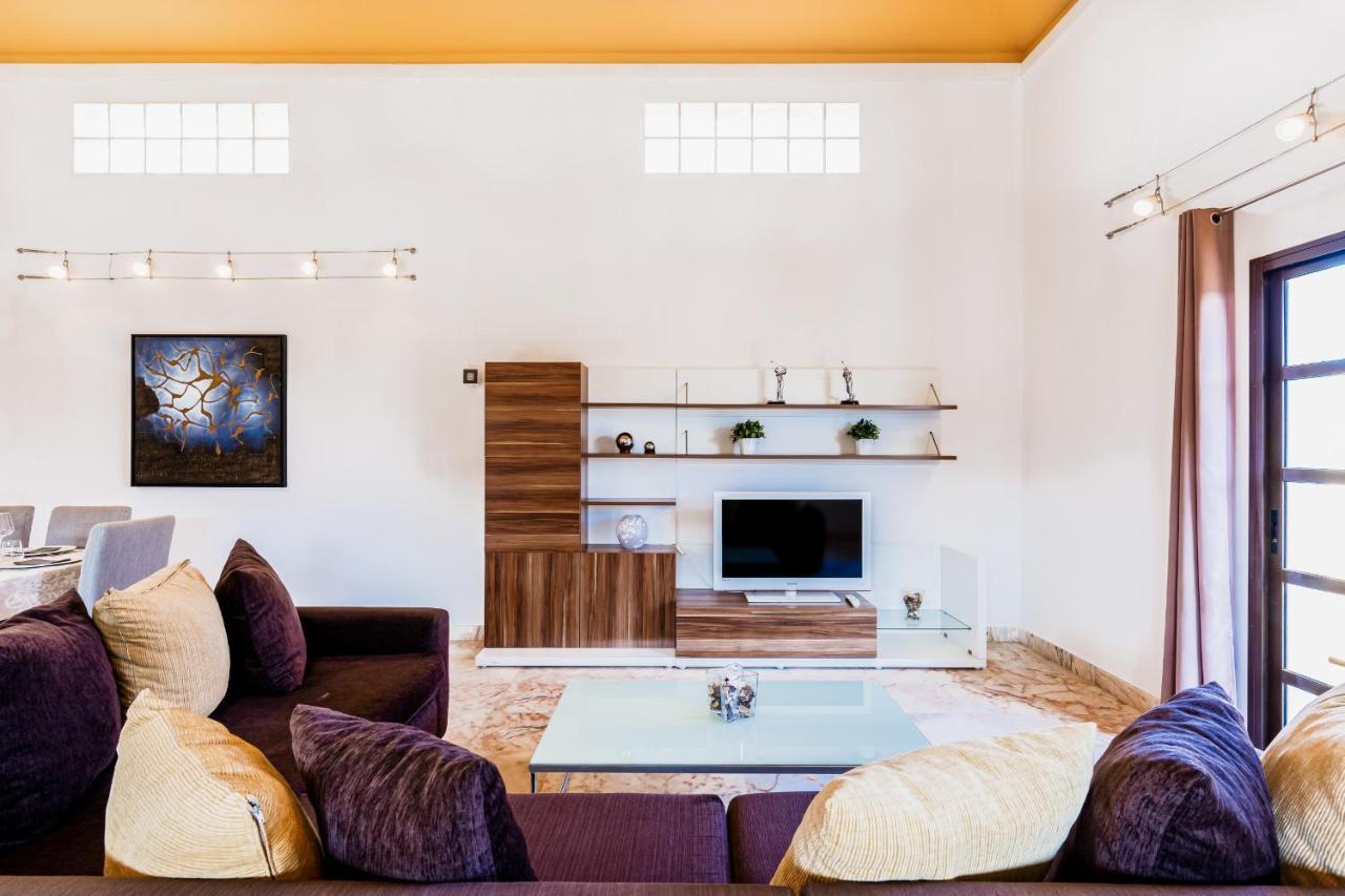 Villa Serenity Private Pool Corralejo By Holidays Home Экстерьер фото
